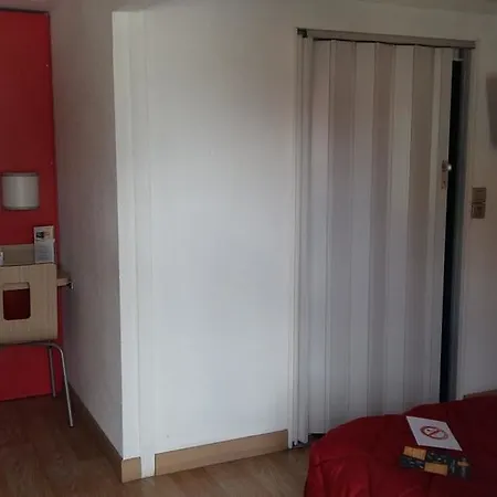 Premiere Classe Lille Nord Hotel Roncq