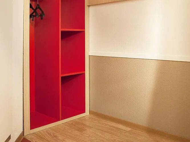 Premiere Classe Lille Nord 2*